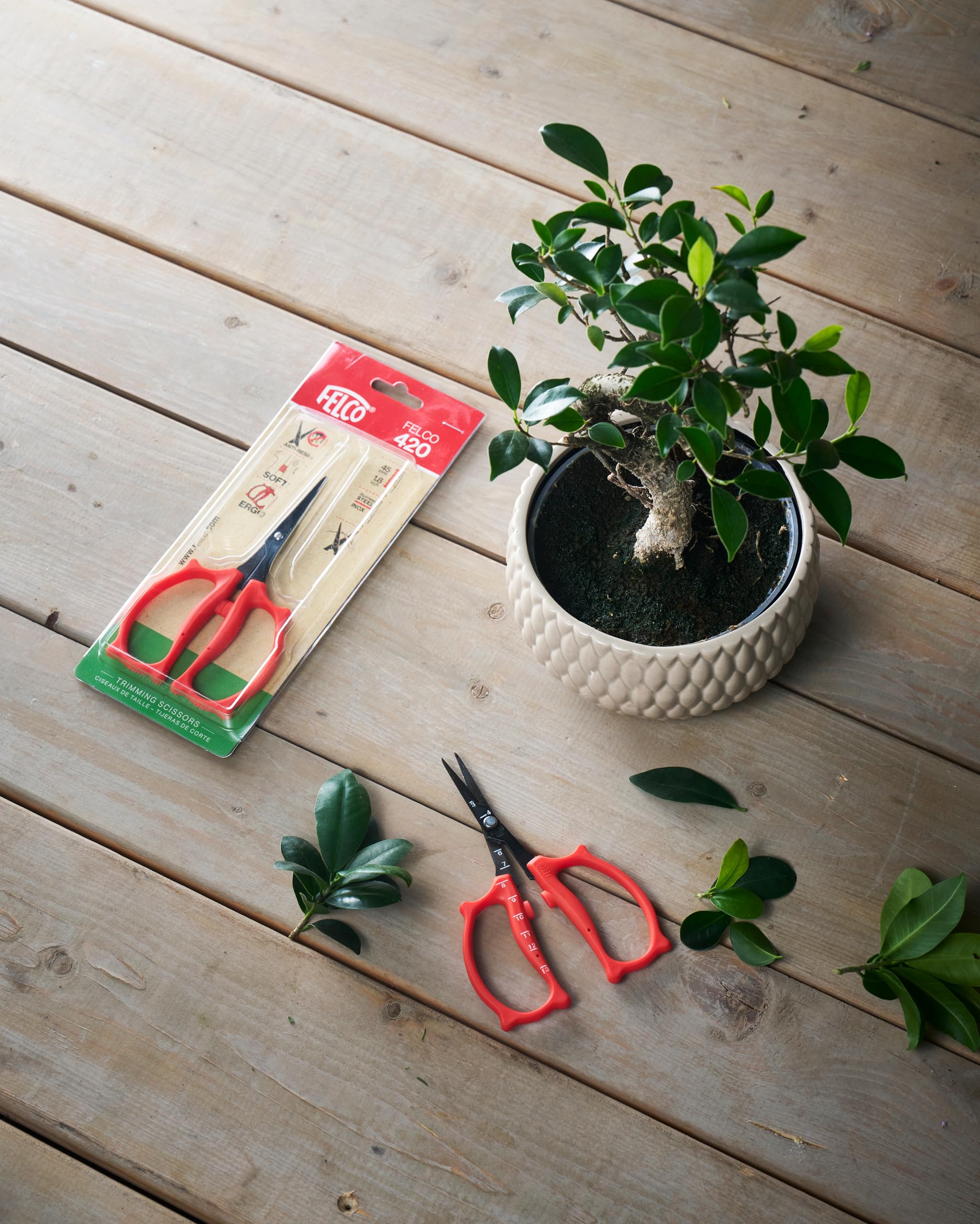 Felco 420 Trimming Scissors – 6.1" Garden Clippers with Fine Tip & Non-Stick Blade | Pruning Shears for Gardening | Garden Scissors for Plant with Stainless Steel Blade, Built-In Ruler - Image 4